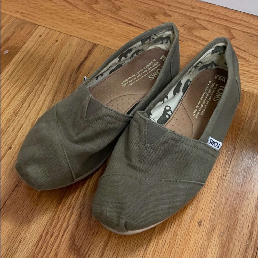 TOMS Army Green Shoes - Women’s 8.5